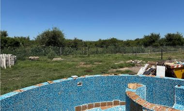 VENTA CASA EN LA ARBOLADA 3 DORMITORIOS