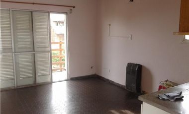 PH en Venta. Dos Unidades de 3 ambientes en Block