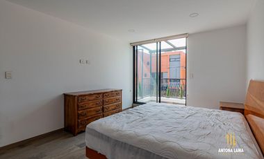Casa en Renta en Santiago Momoxpan, con recámara en planta baja