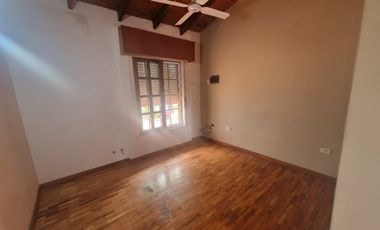 Chalet PH en venta en Barrio Luna