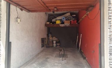 Chalet PH en venta en Barrio Luna