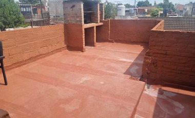 Chalet PH en venta en Barrio Luna