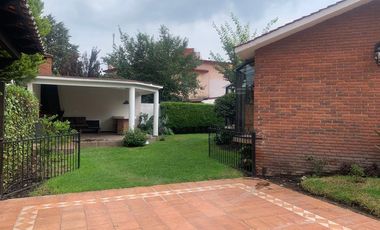 VENTA/RENTA DE CASA EN FRACCIONAMIENTO LA VIRGEN METEPEC