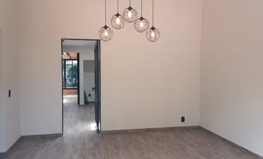 VENTA/RENTA DE CASA EN FRACCIONAMIENTO LA VIRGEN METEPEC