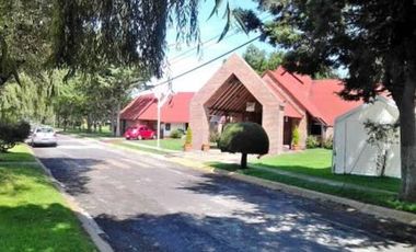 VENTA/RENTA DE CASA EN FRACCIONAMIENTO LA VIRGEN METEPEC