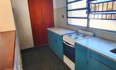 CASA EN VENTA DE 5 AMBIENTES EN SAN ANDRÉS