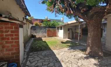 CASA EN VENTA DE 5 AMBIENTES EN SAN ANDRÉS