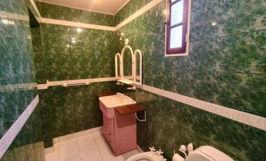 CASA EN VENTA DE 5 AMBIENTES EN SAN ANDRÉS