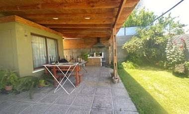 SE VENDE CASA EN CONDOMINIO BUIN