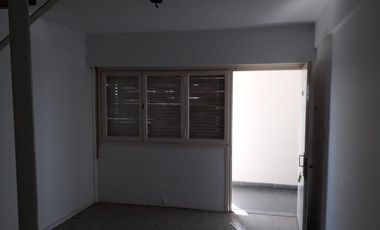 Departamento en venta - 2 Dormitorios 1 Baño - 67 mts2 - Bragado