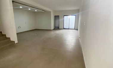 CASA EN VENTA EN LA ENCOMIENDA- ESCOBEDO