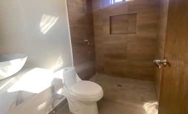 CASA EN VENTA EN LA ENCOMIENDA- ESCOBEDO