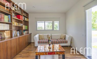 Casa en venta en San Eliseo | 3 Dorm.itorios | TODA en PB