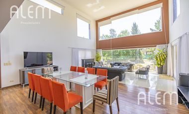 Casa en venta en San Eliseo | 3 Dorm.itorios | TODA en PB