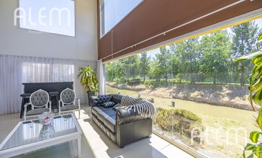 Casa en venta en San Eliseo | 3 Dorm.itorios | TODA en PB