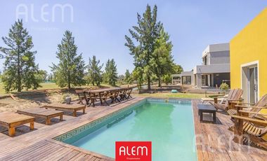 Casa en venta en San Eliseo | 3 Dorm.itorios | TODA en PB