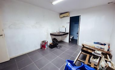 Casa en venta - 4 dormitorios 4 baños - 186mts2 - La Plata
