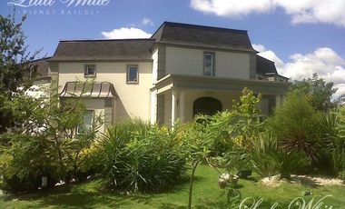 Venta - Casa en El Rocío