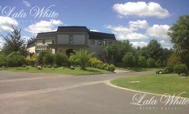 Venta - Casa en El Rocío