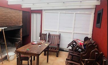 Casa en venta - 2 dormitorios 2 baños - 150mts2 - Mar Chiquita