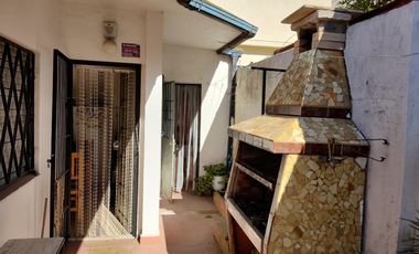 PH en venta - 2 Dormitorios 1 Baño - 49 mts2 - Santa Teresita