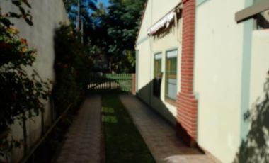 Casa en venta - 5 Dormitorios 3 Baños 2 Cocheras - 403Mts2 - Mar del Tuyú