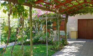Casa en venta - 5 Dormitorios 3 Baños 2 Cocheras - 403Mts2 - Mar del Tuyú