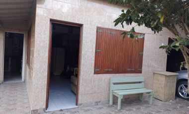 Casa en venta - 5 Dormitorios 3 Baños 2 Cocheras - 403Mts2 - Mar del Tuyú