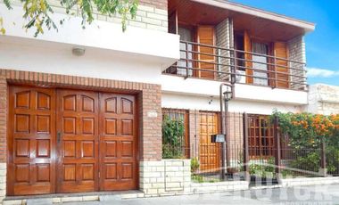 Chalet en Venta en Quilmes Sur