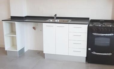 Exc. 1 Amb. al Frente con Balcón, Muy Luminoso, Coch. Fija y Detalles de Categoría