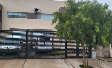 Dúplex en venta en el barrio abierto Altos de Alberdi
