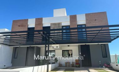 Dúplex MANSOS DEL SUR (3 dormitorios) | Lote 3 Mza 25