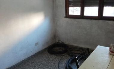 Casa - Claypole