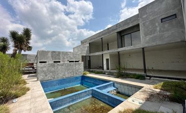 Quinta en Venta en Portal de Norte, Zuazua NL