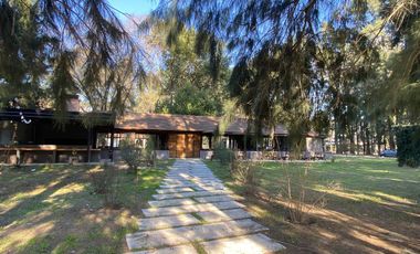 Casa de 4 Ambientes - Venta - Pileta - Barrio Lares de Canning