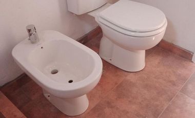 Bloque en venta - 4 dormitorios 2 baños - 95mts2  - La Matanza
