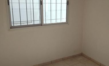 Bloque en venta - 4 dormitorios 2 baños - 95mts2  - La Matanza