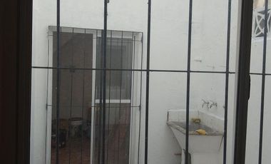 Bloque en venta - 4 dormitorios 2 baños - 95mts2  - La Matanza