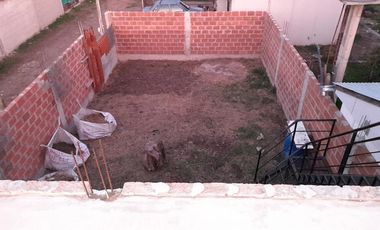 Local en venta - 1 baño - 74mts2  - Merlo