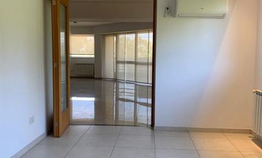 Venta- 5 ambientes- Departamento - Buenos Aires 601-  Área Centro Este