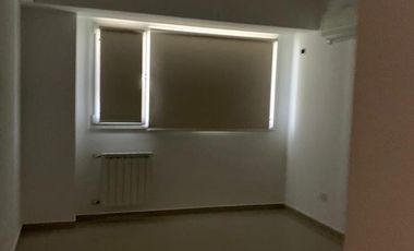 Venta- 5 ambientes- Departamento - Buenos Aires 601-  Área Centro Este