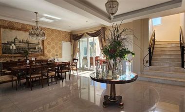 Casa en  alquiler con muebles en castores, Nordelta