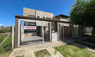 En venta Duplex 3 ambientes en el Faro