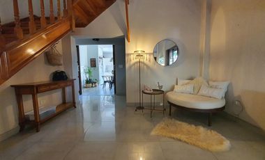 Casa - Temperley Oeste