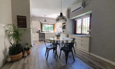 Casa - Temperley Oeste