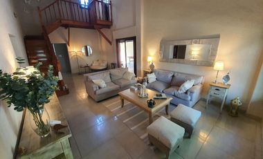 Casa - Temperley Oeste