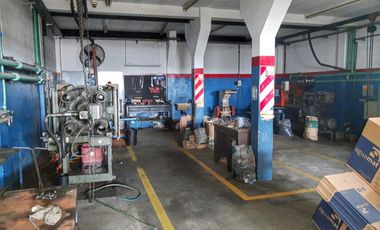 Galpón oficinas viviendas 600m2