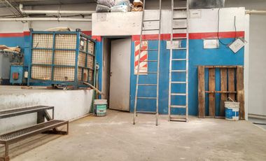 Galpón oficinas viviendas 600m2