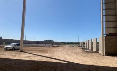 11000 m2 CUBIERTOS AAA