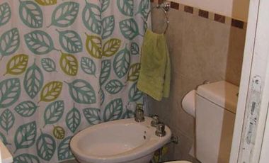 Departamento en venta - 2 dormitorios 1 baño - 57mts2 - Berisso